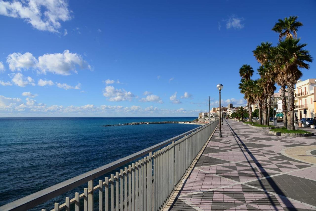 B&B Lungomare Diamante Exterior foto